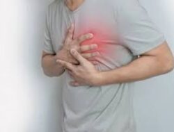 Tips Kesehatan Harian Agar Kaki Tetap Sehat Meski Berdiri Lama Setiap Hari